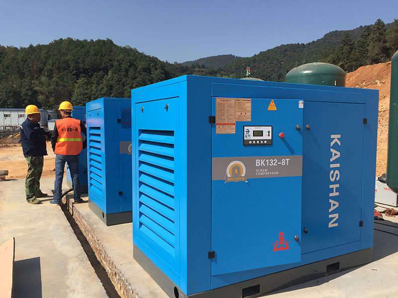 中建一局施工現場132KW隧道專用空壓機